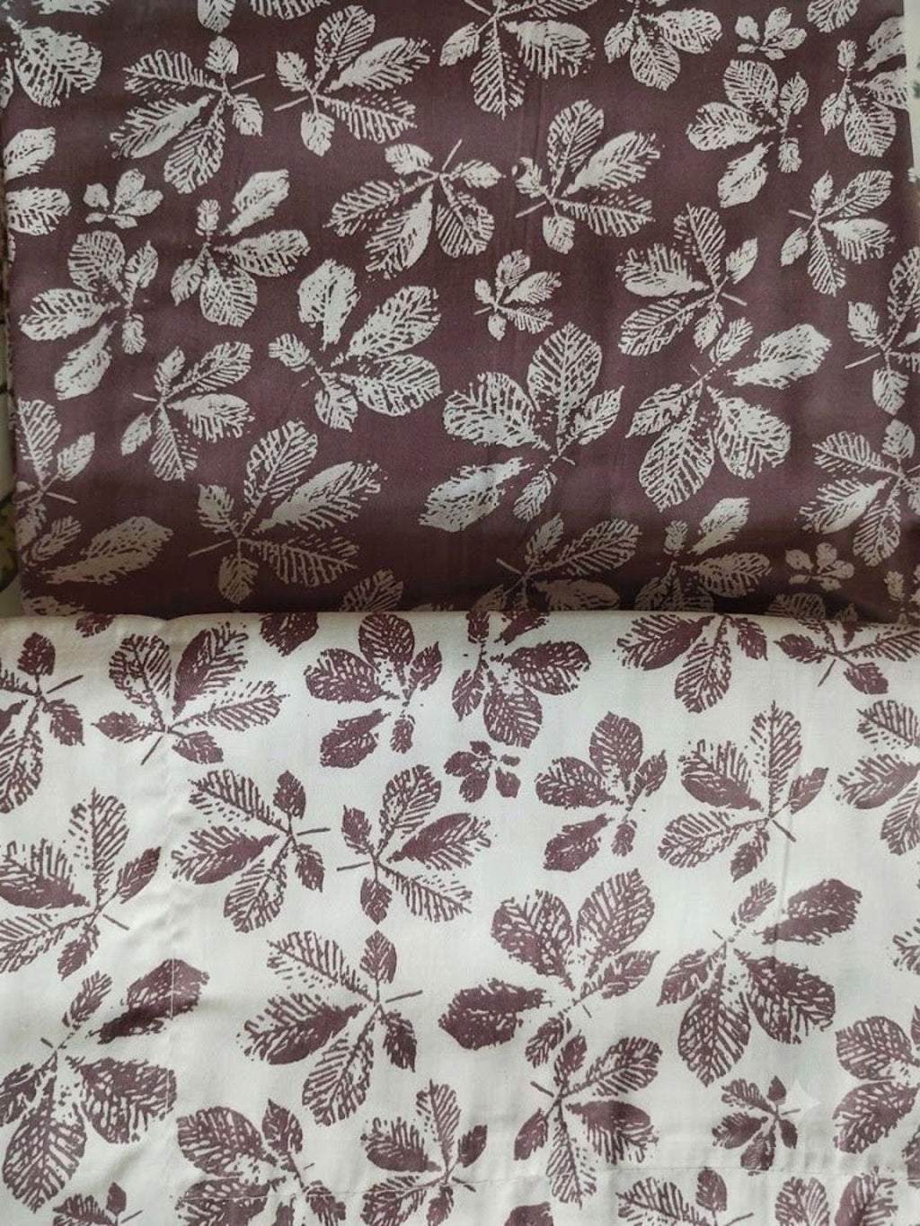 Soul N Saaz I Maroon & White Floral 300 TC King Bedsheet with 2 Pillow Covers | Superfine Cotton, Hand Block Print Style