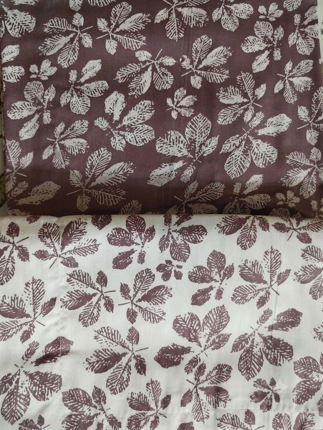 Soul N Saaz I Maroon & White Floral 300 TC King Bedsheet with 2 Pillow Covers | Superfine Cotton, Hand Block Print Style