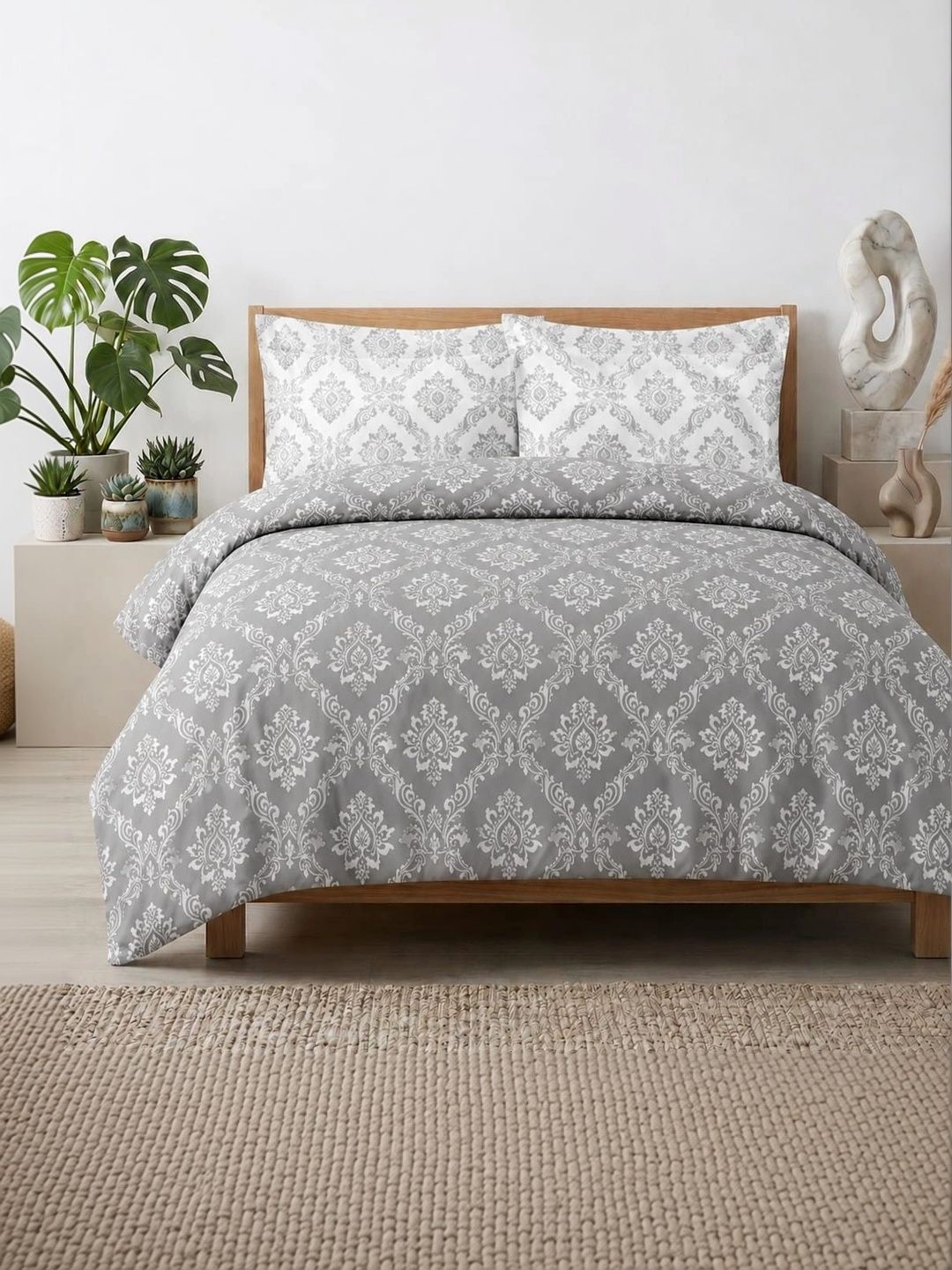 Soul N Saaz I Grey & White Ethnic Motif 300 TC King Bedsheet with 2 Pillow Covers | Superfine Cotton